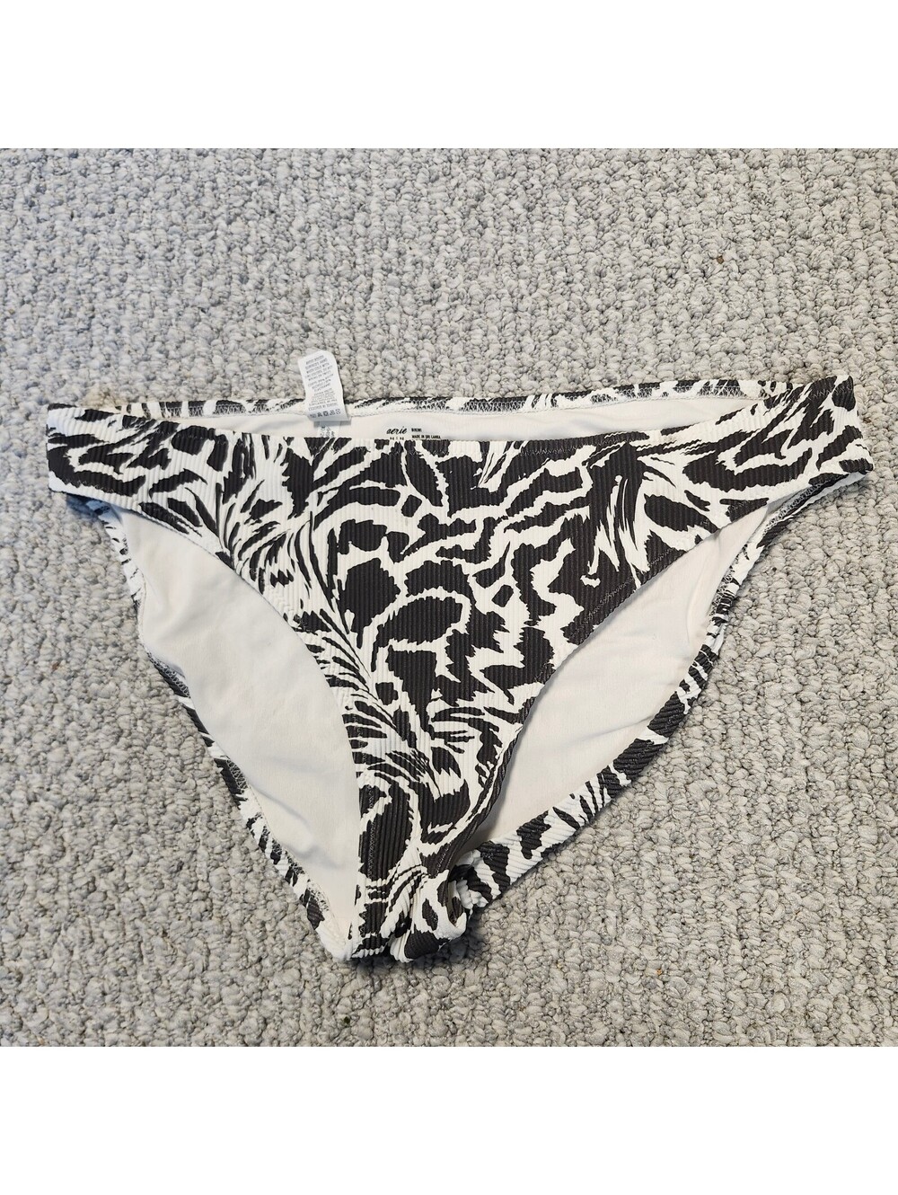 Aerie Black and White Animal Print Bikini Bottoms Size M